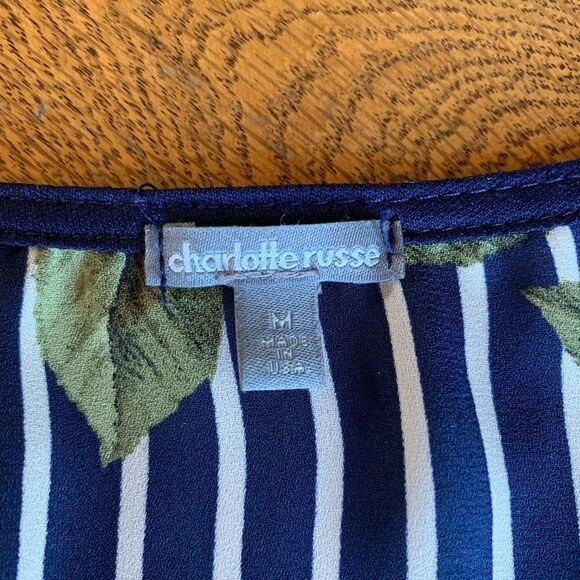 Charlotte Russe Cropped‎ Top Strips and Floral Print - Picture 15 of 15